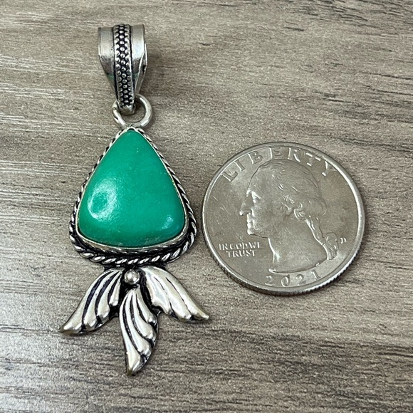 Gorgeous Chrysocolla Gemstone and 925 Sterling Silver 2" Drop Pendant Necklace - Picture 2 of 6